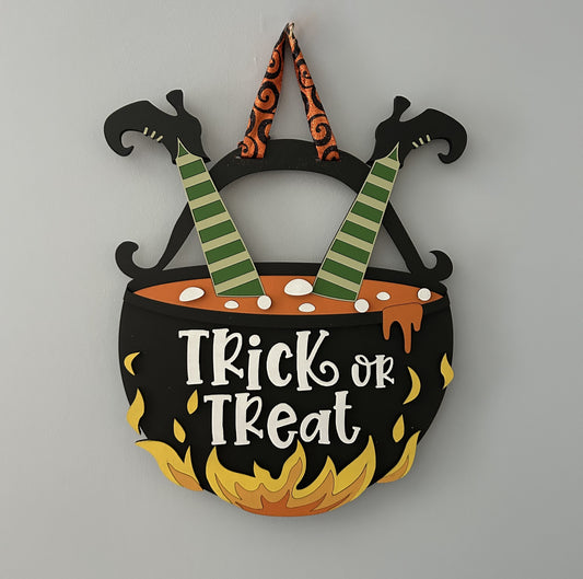 Witch’s Cauldron Sign, Handmade 3D 16” Round Décor